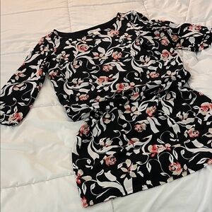 White House| Black Market classic Floral Black and Pink Women's Dress